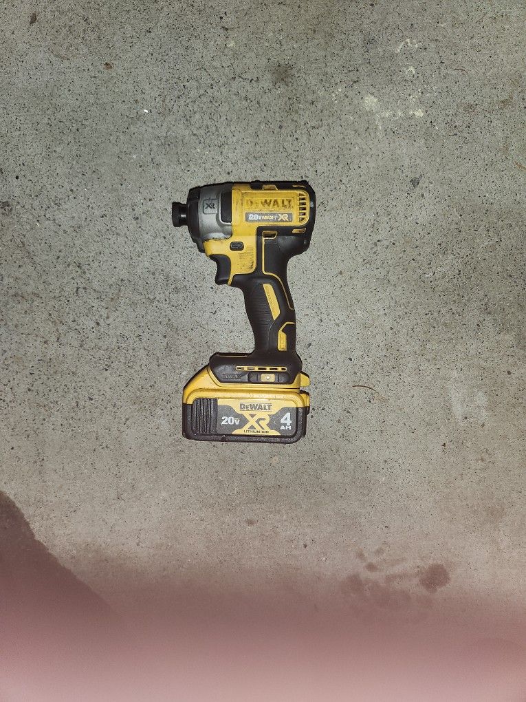1/4" Dewalt Impact Driver Kit