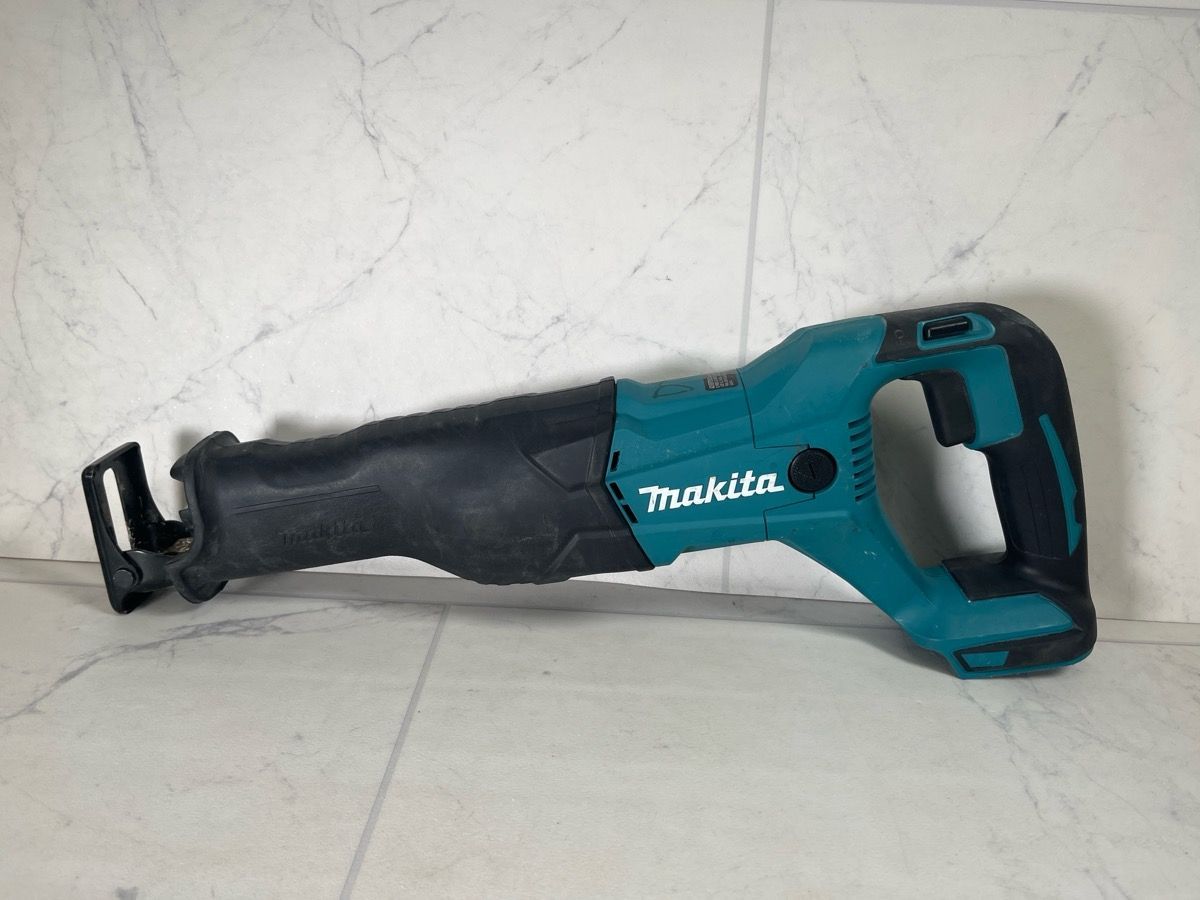 Makita XRJ04 18V LXT Cordless Reciprocating Saw (Tool Only) (A1G011008)
