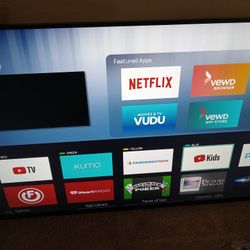 70 Inch 4k Magnavox Smart TV W Remote,  Can Deliver For Xtra $10 
