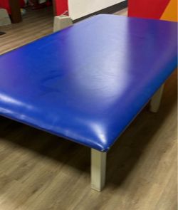 Blue Vinyl Padded Gymnastics Mat Table