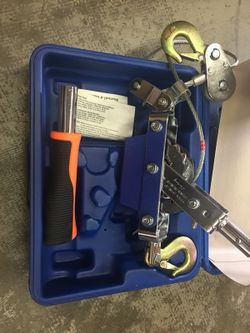 Hand Puler 1 ton new, 25.00