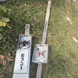 100 Amp Pole And Meter