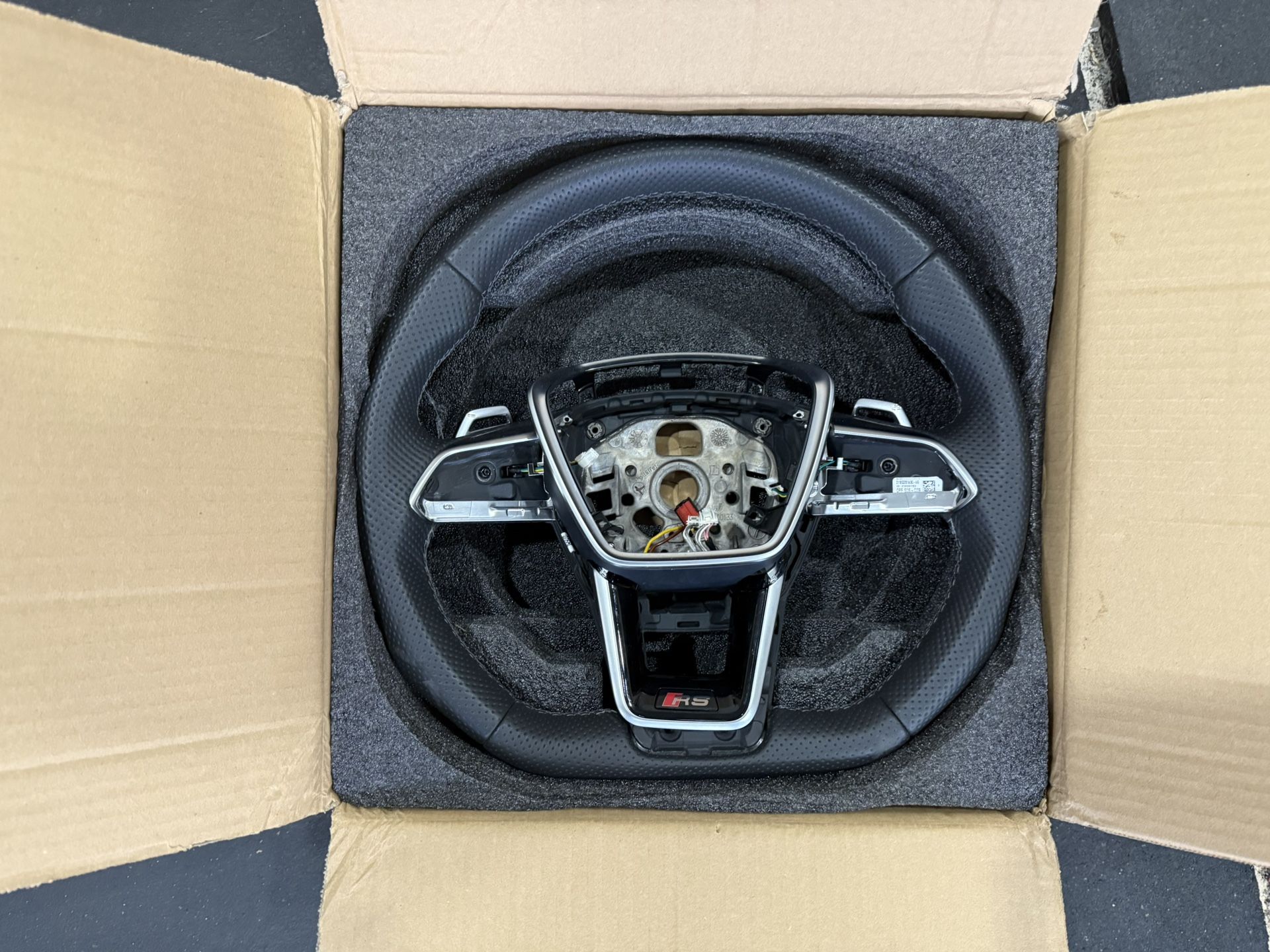 OEM Audi RS6 C8 Steering Wheel