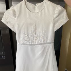 Girls Wedding Gown/First Communion Dress