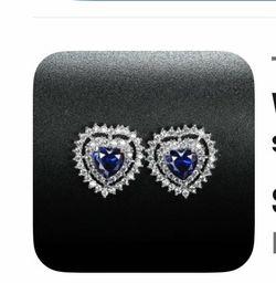 Women’s Blue Sapphire Heart !!!!