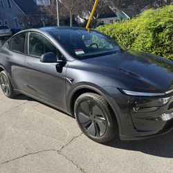 2026 Model Y Long Range Premium With FSD