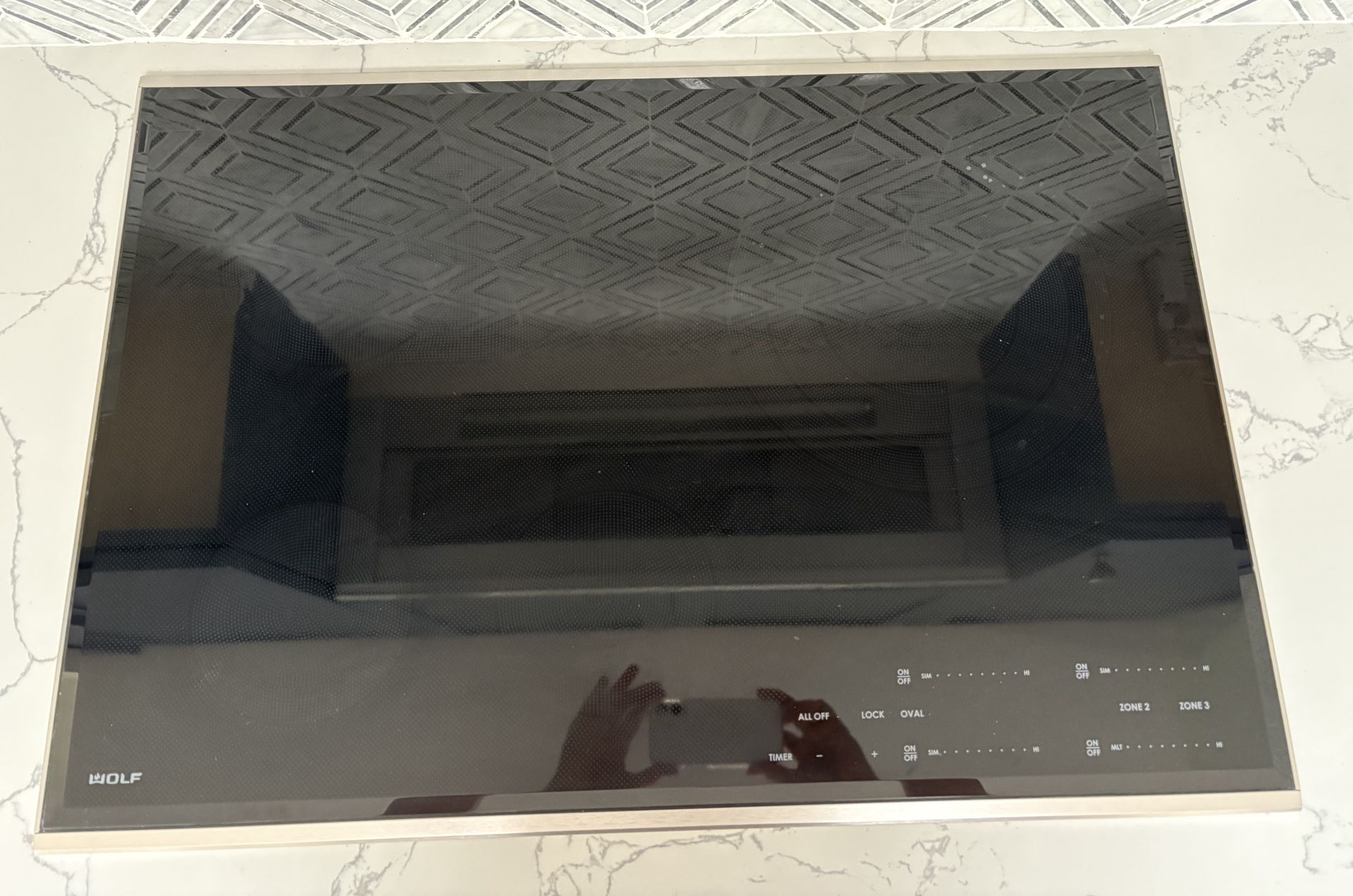 Wolf 30” Electric Ceramic Cooktop