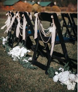 2 pieces wedding pearl bow chair decor