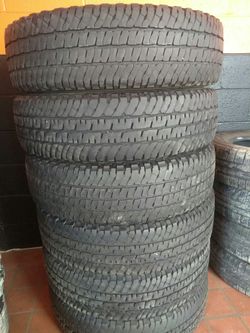 6 tires Michelín LTx 235-80-17