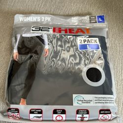 Woman’s 32 Degree Heat Thermal Pants L