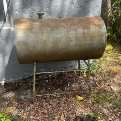 250 Gallon Oil Tank