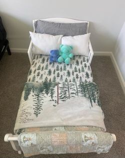 Kids toddler white bed