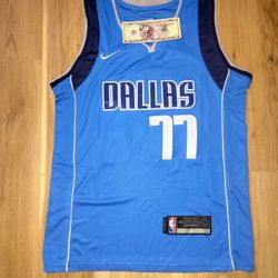 Luka Doncic Jersey (Dallas Mavericks)