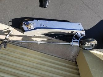 Metro electric scooter