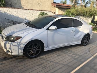 2005 Scion tC