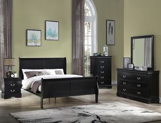 Gorgeous sophisticated bedroom set!