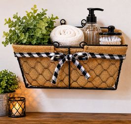 Farmhouse Wire Basket Set of 4 w/ Burlap Liners – Never Used