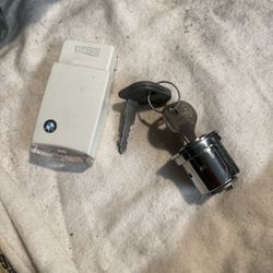 BMW used Rare 1967-73 original Oem Ignition folding Key set,