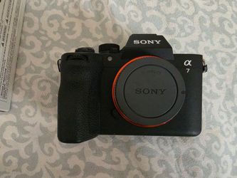 Sony a7v camera body only