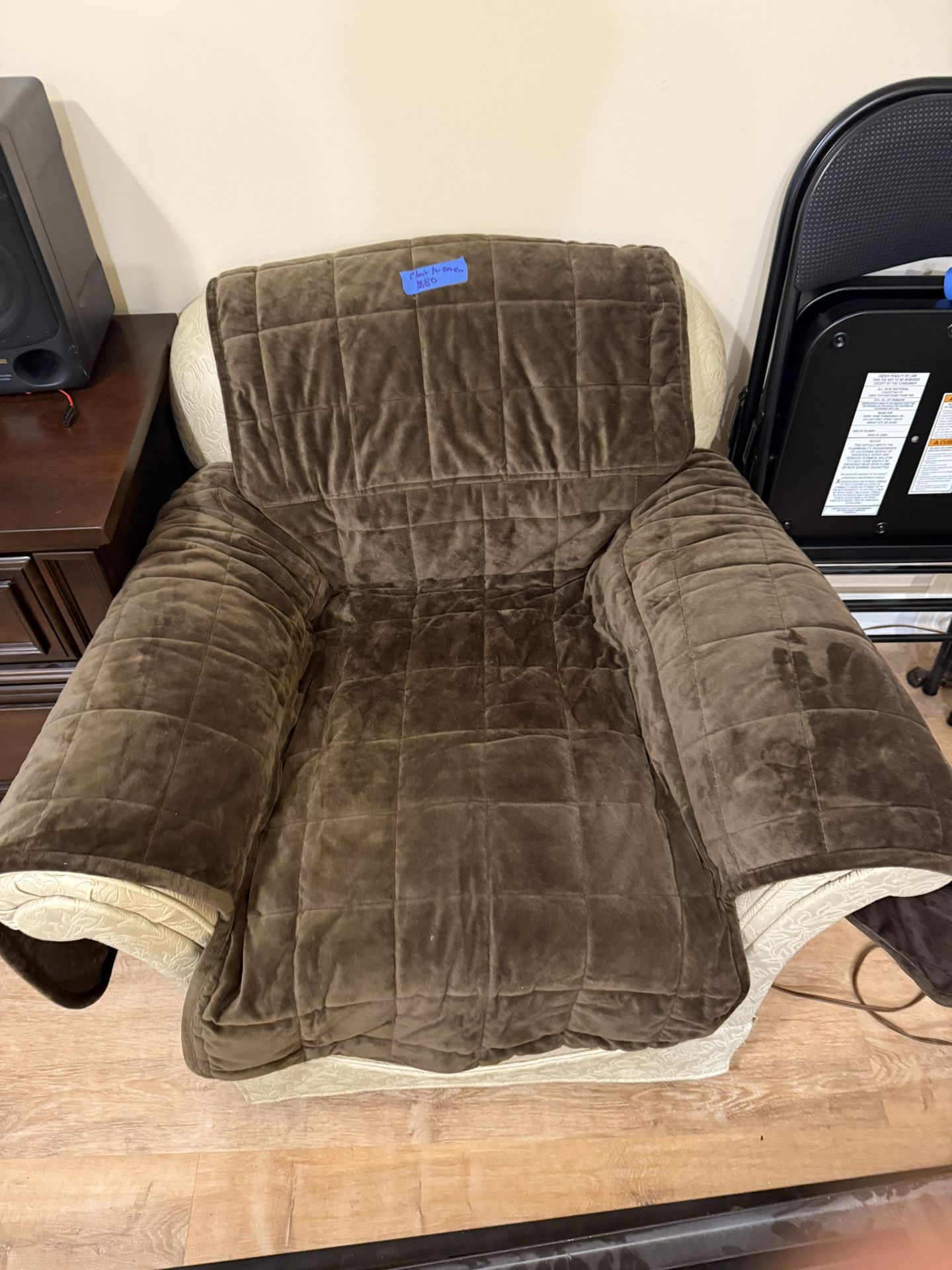 Sturdy Chair With Cover