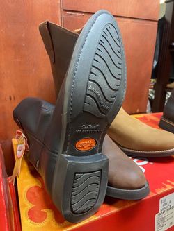Nuevas botas de piel para trabajar marca Establo