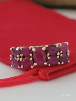 Vintage 10K Yellow Gold Rubies Ring Size 5.75 Solid Gold/ Anillo de Oro con Rubíes! 👌🎁Post Tags: 10k 14k