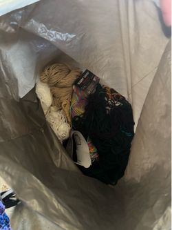 FREE Scrap yarn