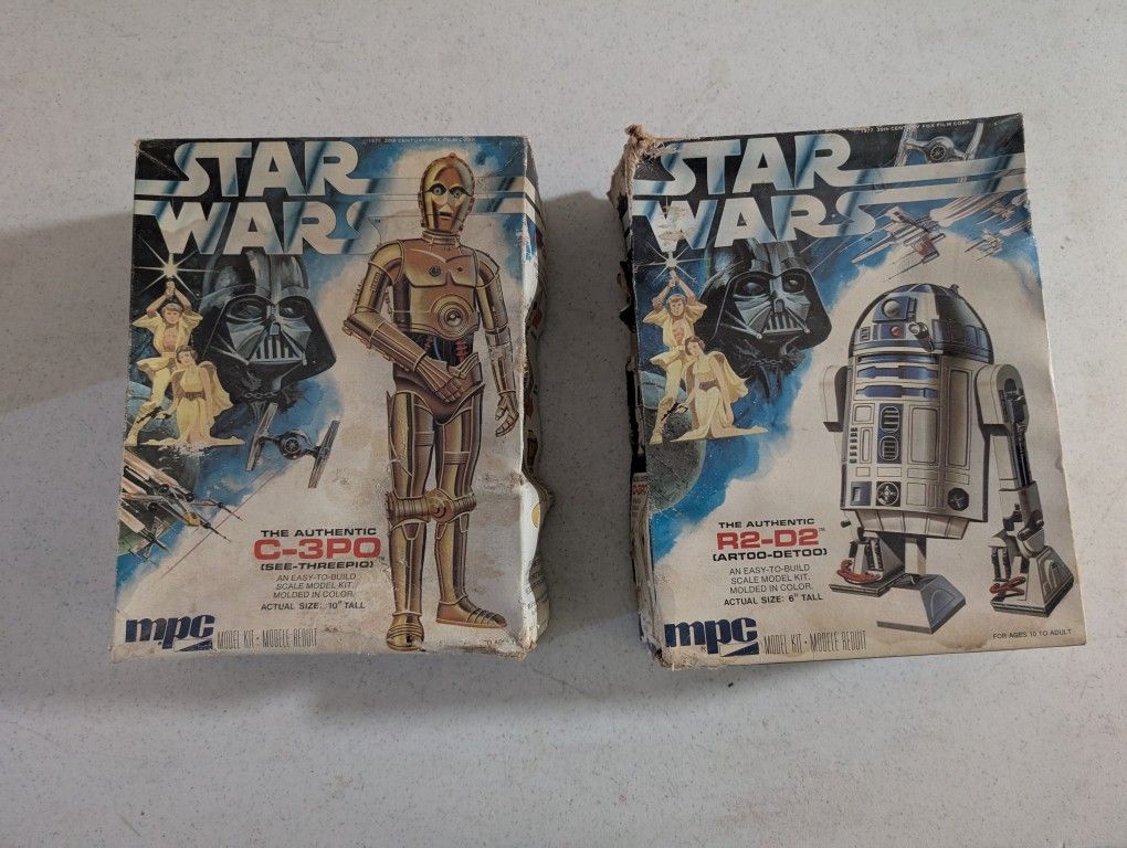 R2D2 C-3PO Model