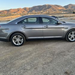 Ford Taurus  Sel 