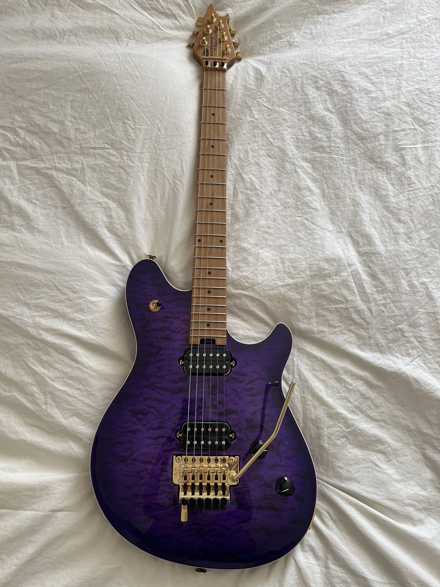EVH WOLFGANG SPECIAL QM WITH ROASTED MAPLE NECK GUITAR
