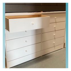 8 drawers dresser / Eight drawers dresser