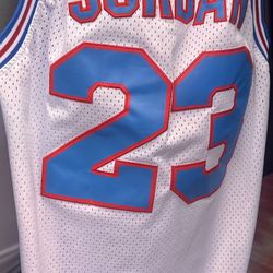 Micheal Jordan (space Jam) Champion Lg Jersey