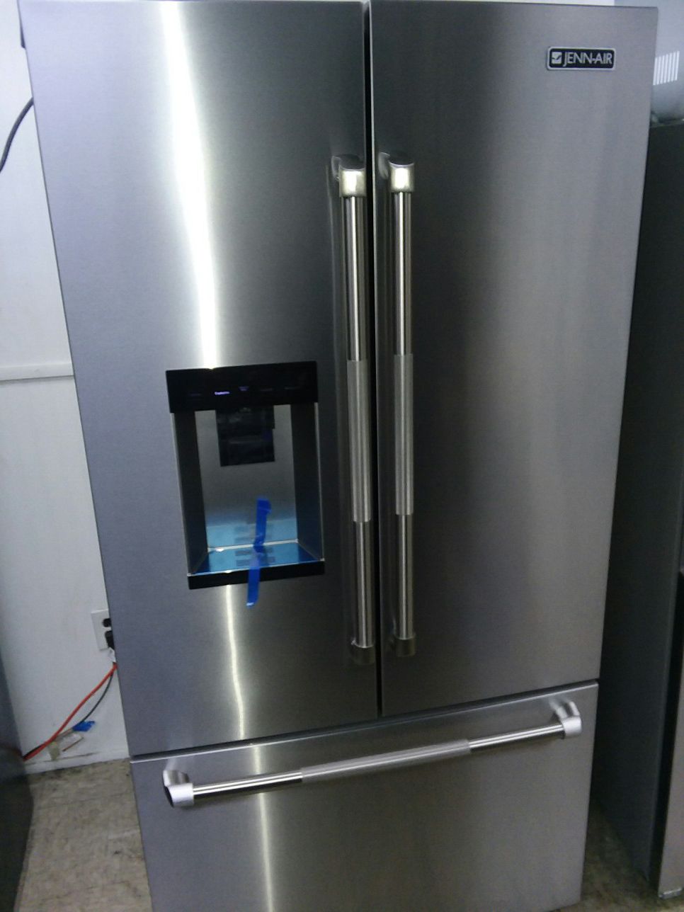 Jenn-Air Stainless steel refrigerator