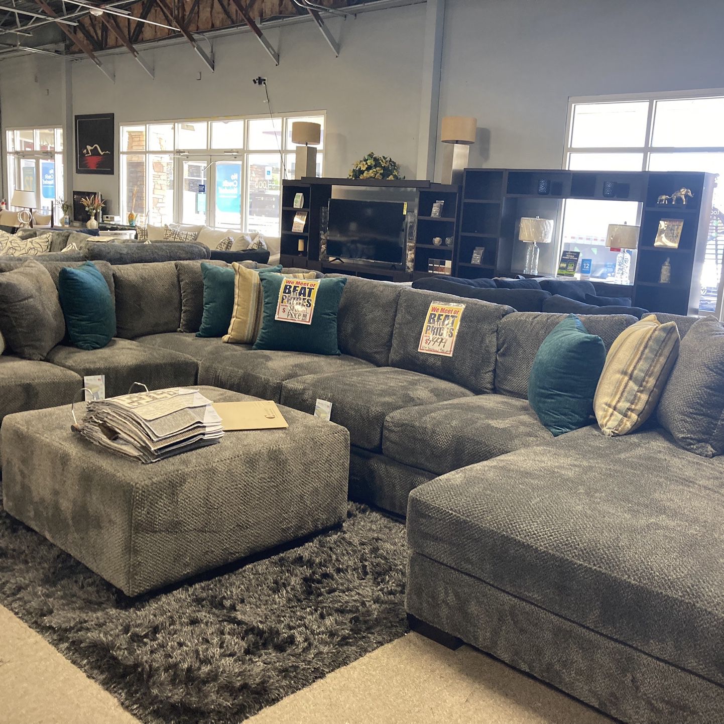 Grey Awesome Sectional 📦🩶 $4,399