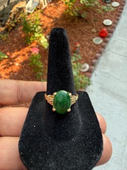14 K yellow gold Real Jade ring. Size 7