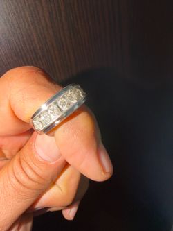 Men’s wedding band