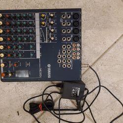 Yamaha Mg102c 10 Channel Mixer 