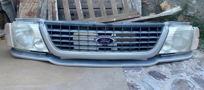 2002-2006 Ford Explorer Front Clip End Grill Grille Headlight Assembly 