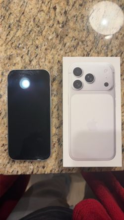 iPhone 17 Pro Unlocked Silver