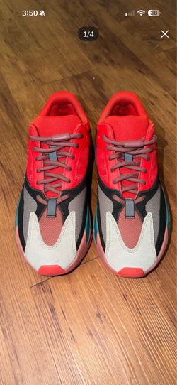Yeezy 700