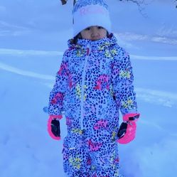 Snow Set For Girls Size 4-5 Year old Like New