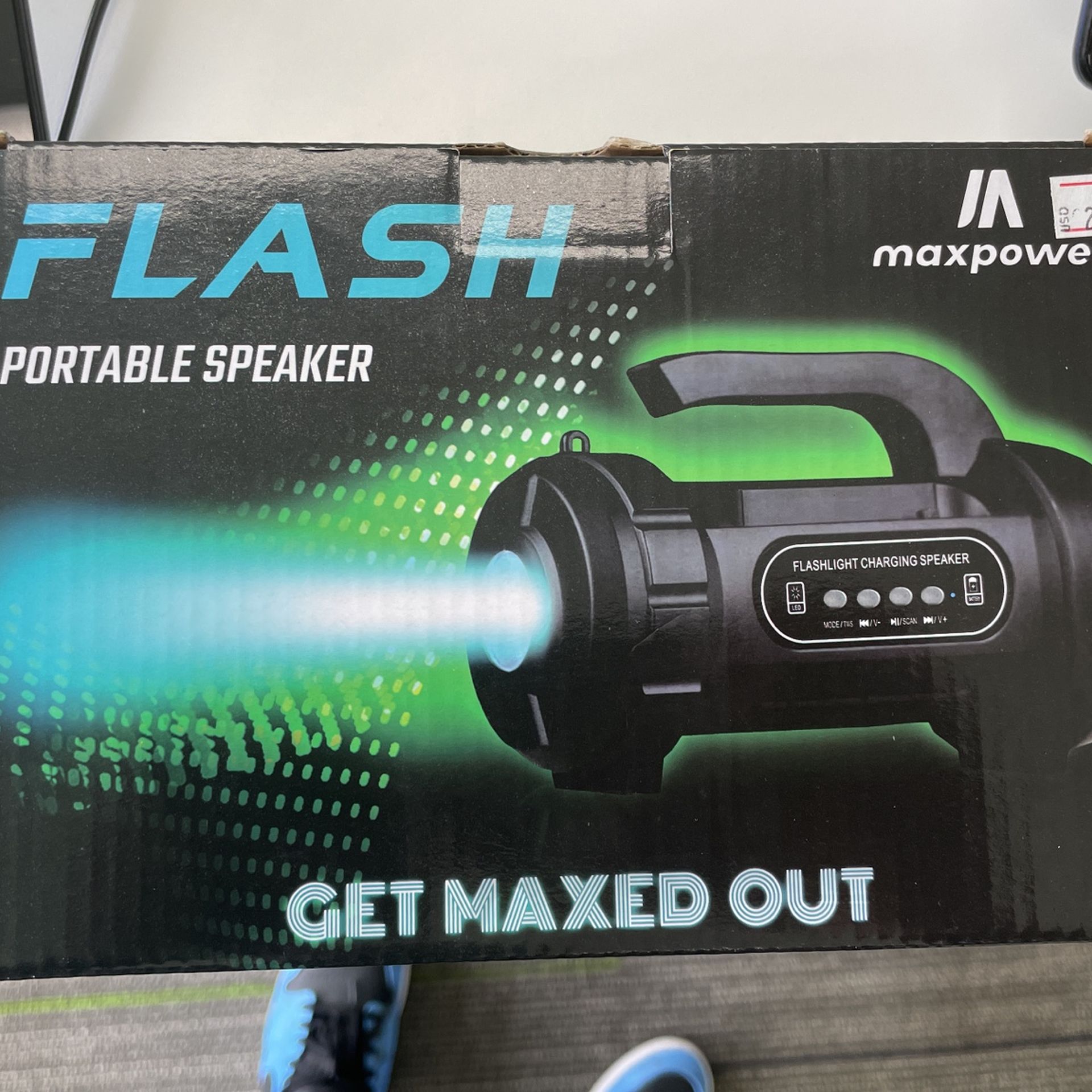 FlASH SPEAKER