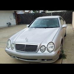 2003 Mercedes-Benz CLK-Class
