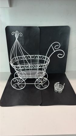 Large White Métal Baby Carriage And 10 Mini Baby Ones For Décor Or Flowers Or Candy