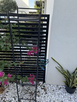 Plant Stand