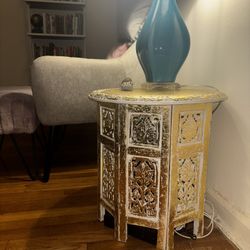 end table / coffee table
