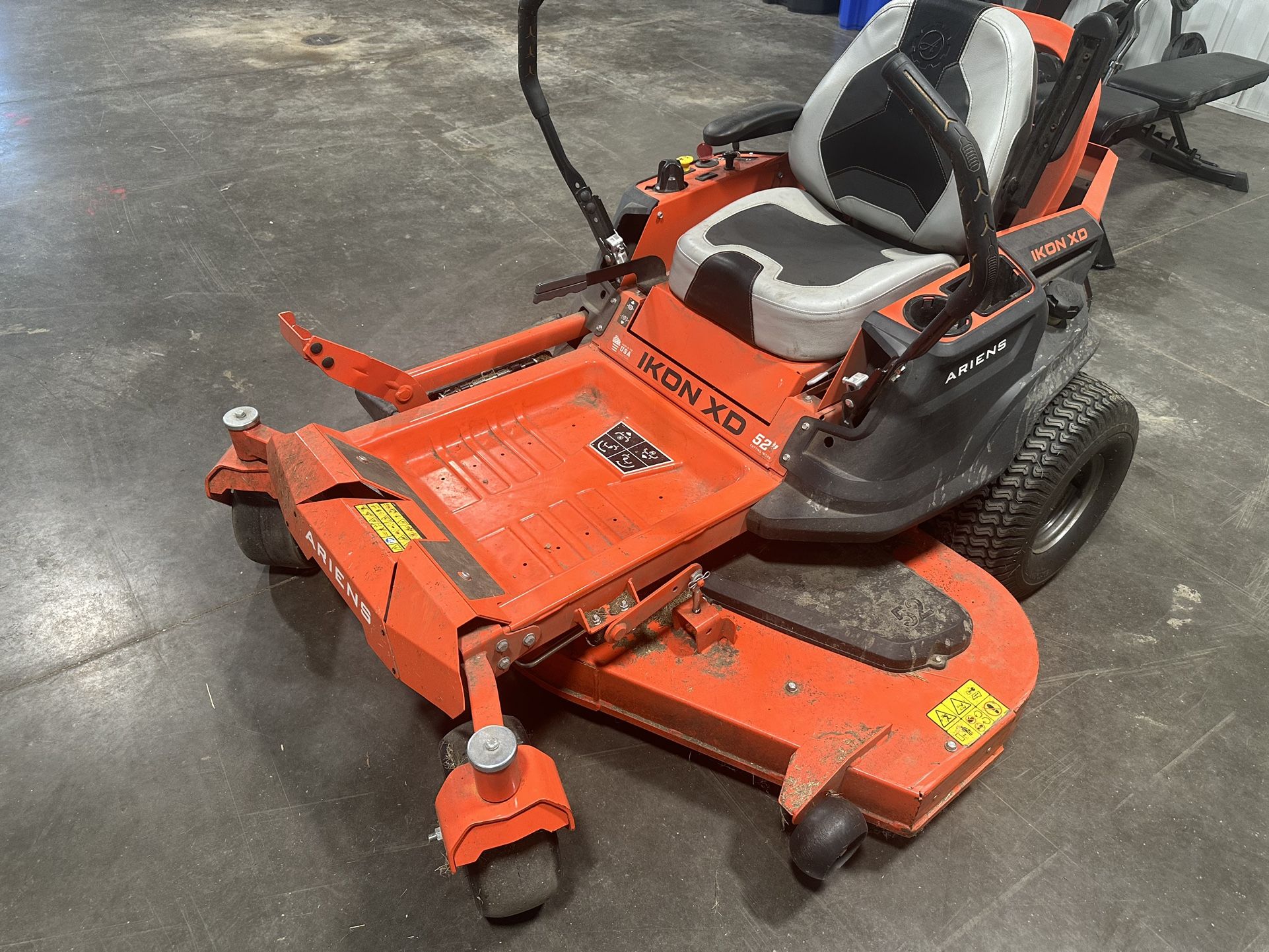 Ariens Ikon XD