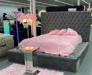 Queen and King size beds. Ask for price. 