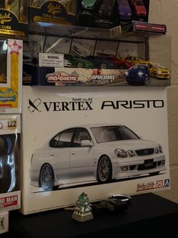 Figure GS300/Aristo