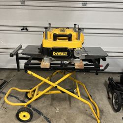 Dewalt 13 Inch Planer With Dewalt 60 Inch Rolling Stand
